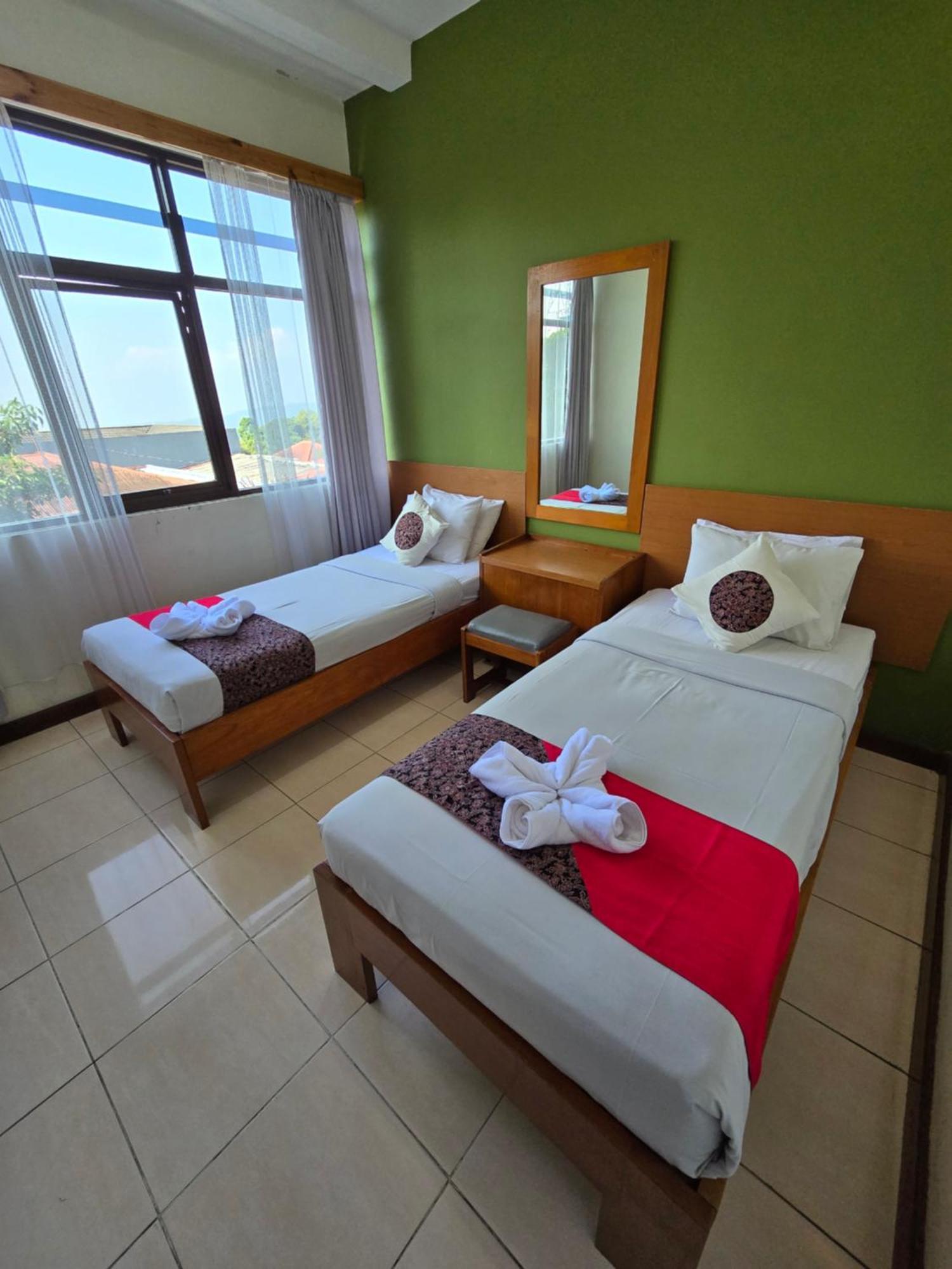 Kusma Hotel Bandungan Semarang Eksteriør billede