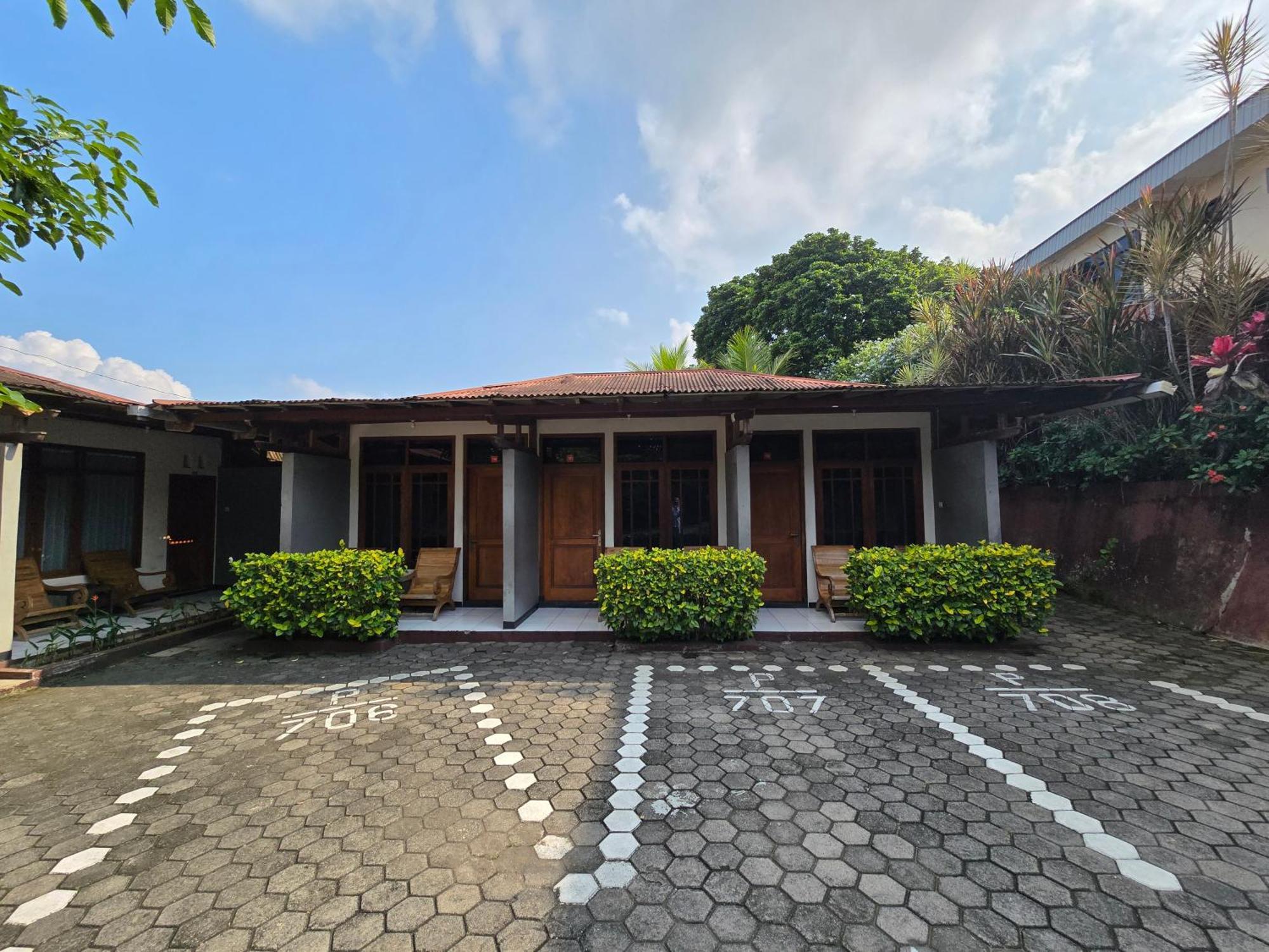 Kusma Hotel Bandungan Semarang Eksteriør billede