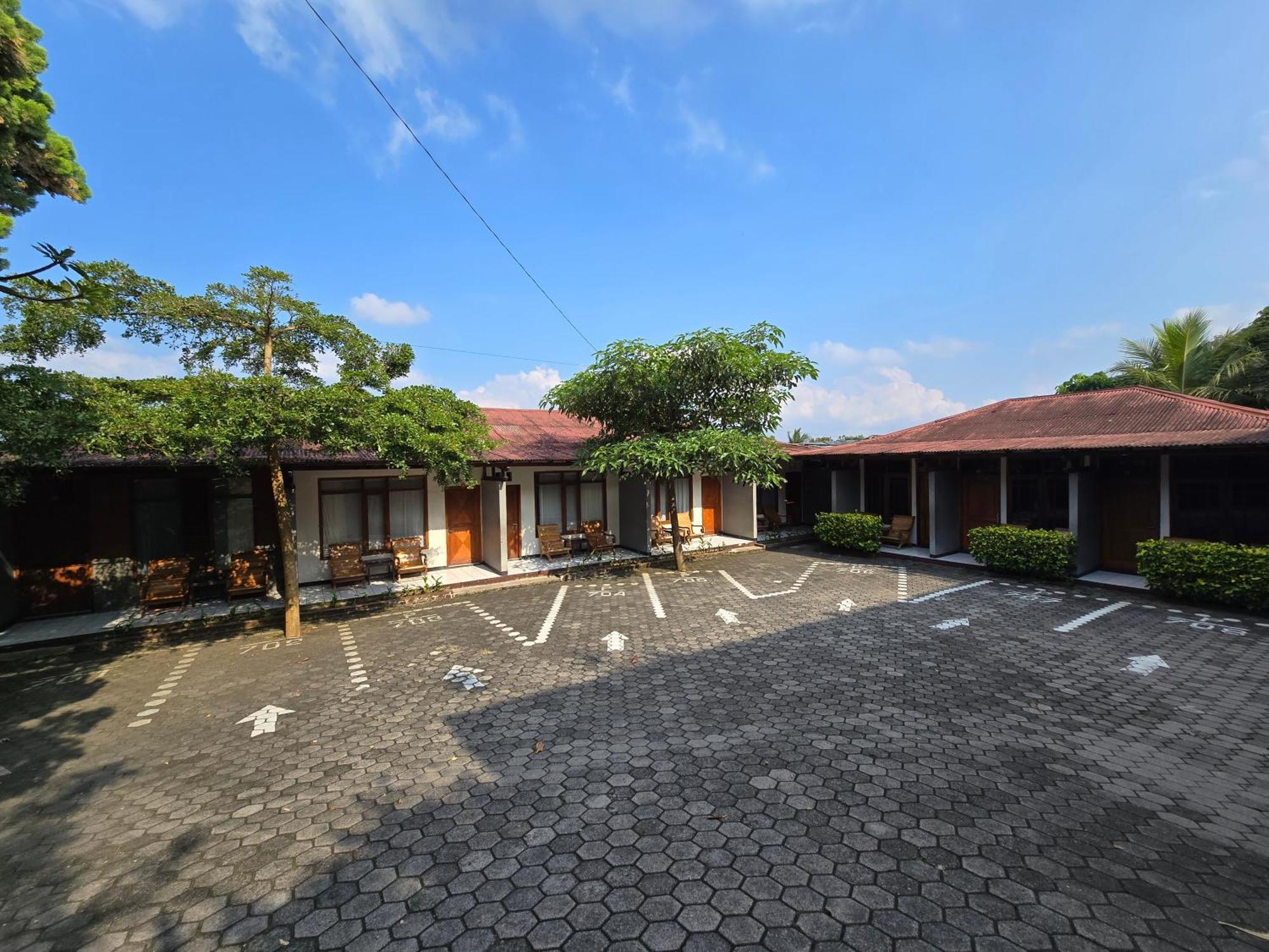 Kusma Hotel Bandungan Semarang Eksteriør billede